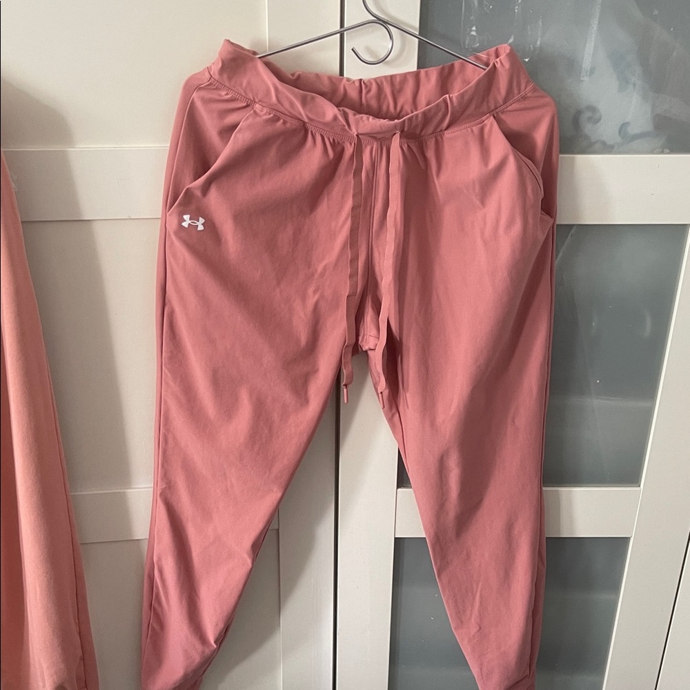 Under Armour Dusty Rose Women's Jogger Sweatpants